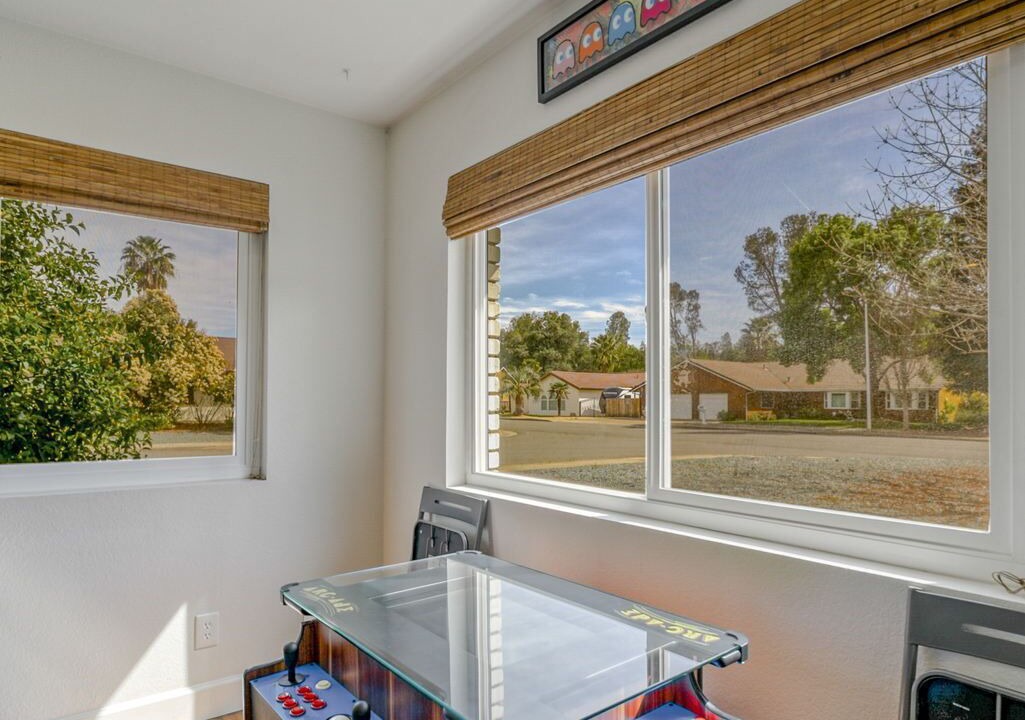 Photo of Bedroom in Lake Redding