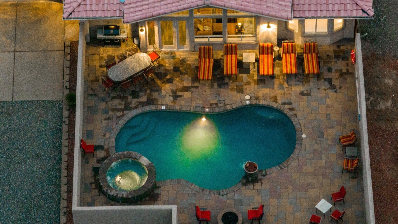 Photo of Outdoor in Oak Creek