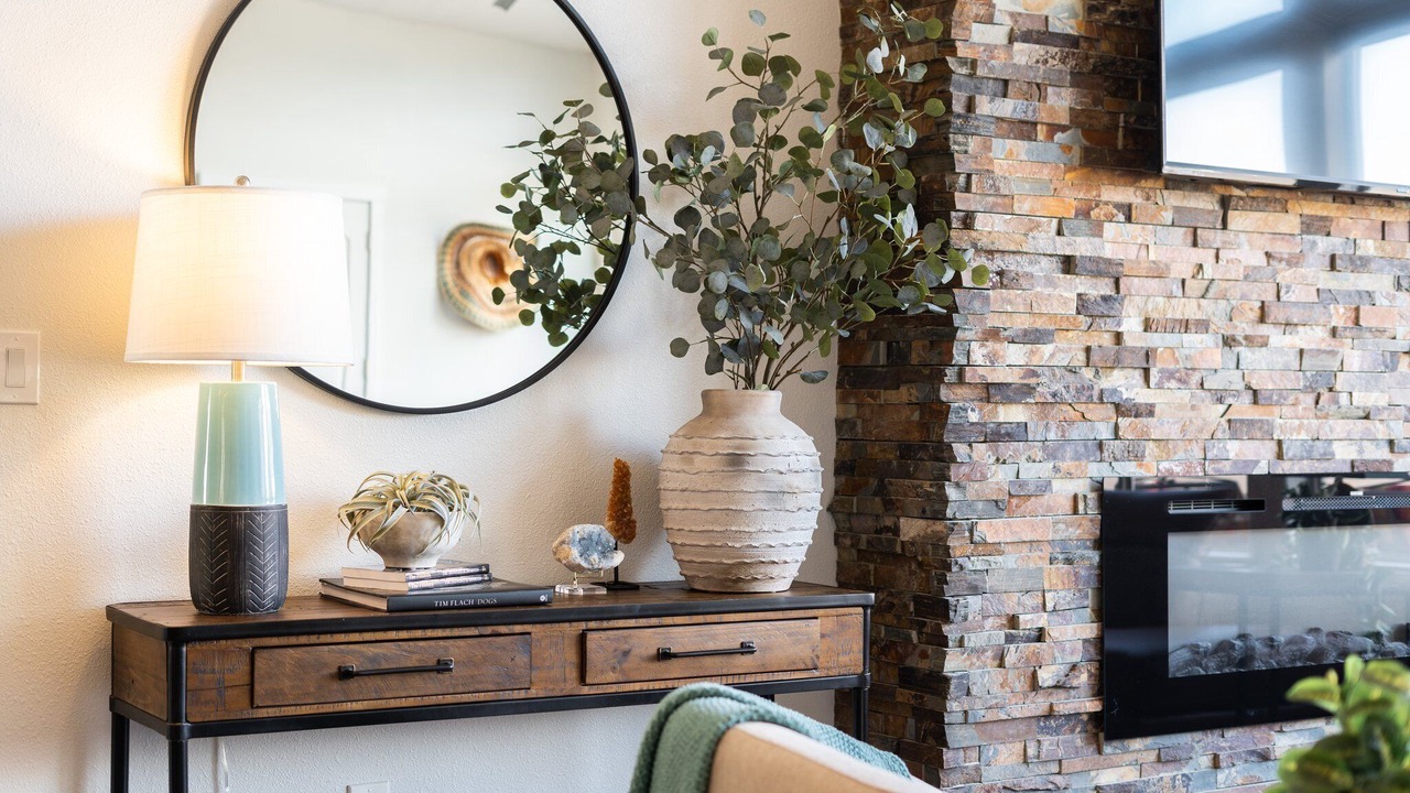 Photo of Livingroom in Oak Creek