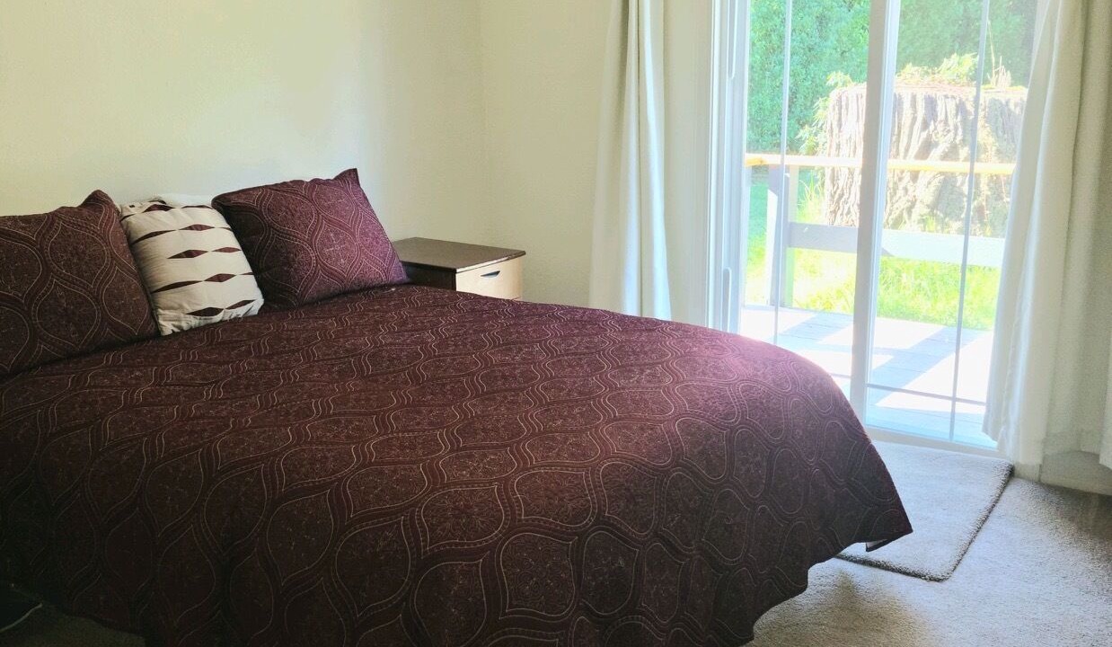 Photo of Bedroom in Crescent City