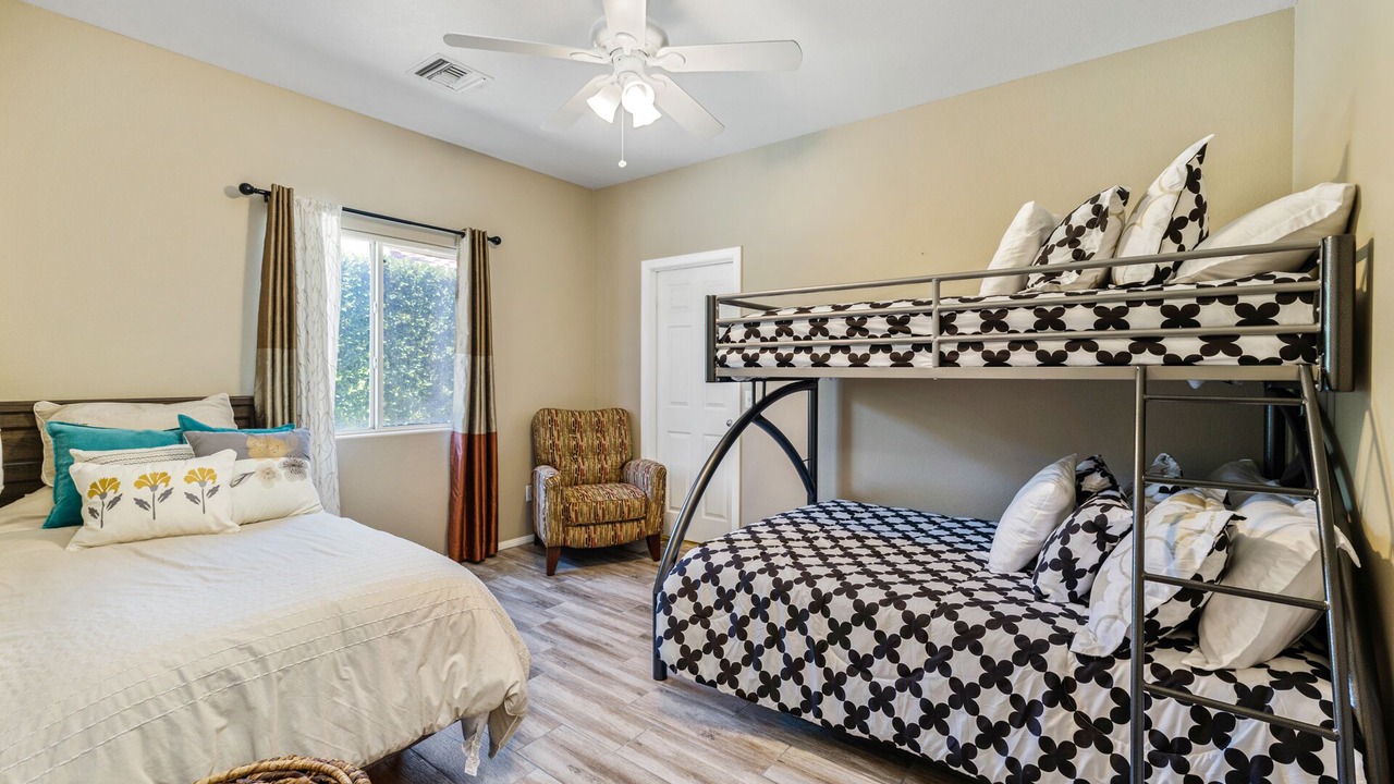 Photo of Bedroom in Desert Hot Springs