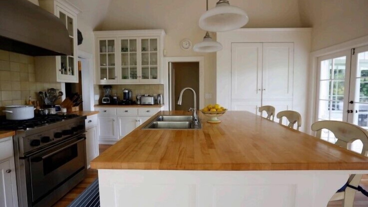 Photo of Kitchen in Los Feliz
