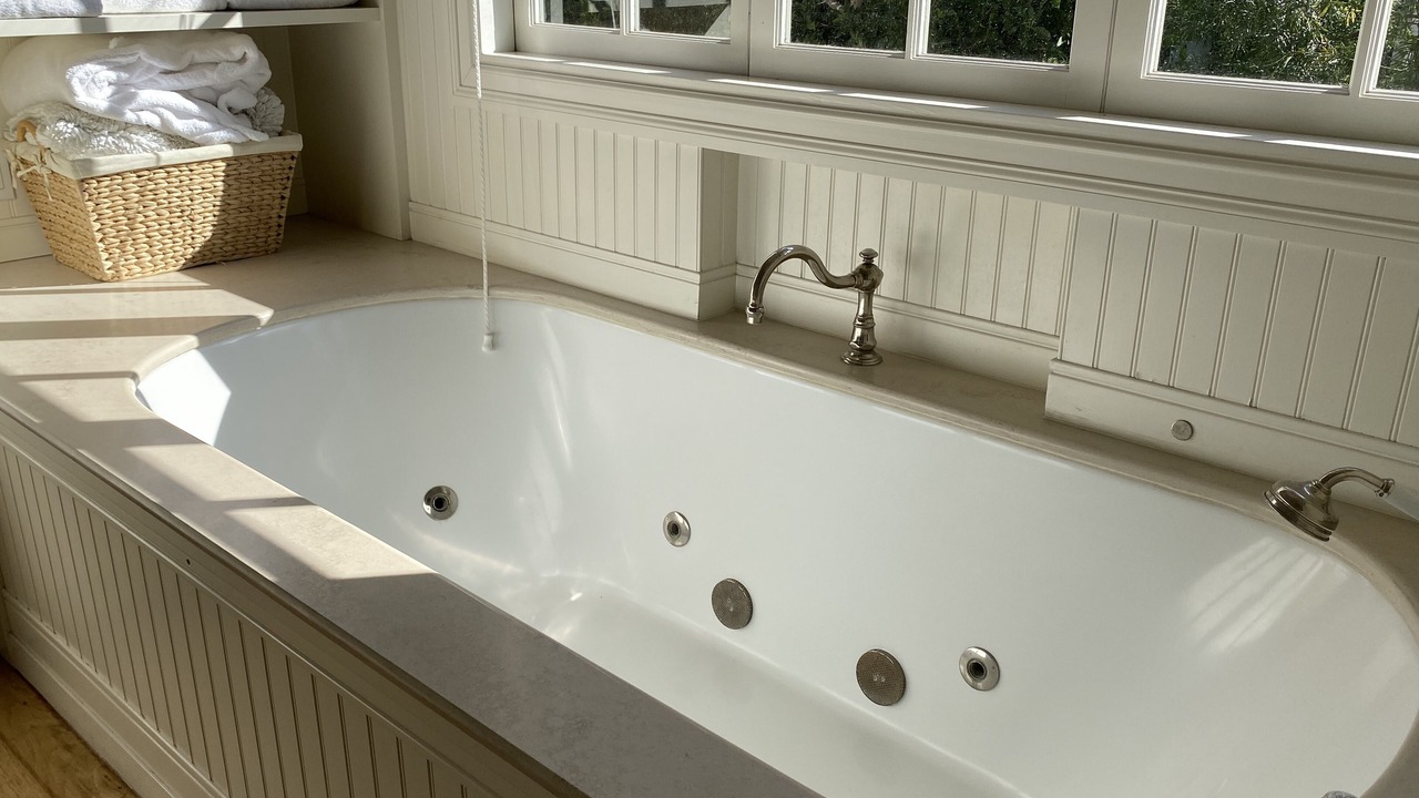 Photo of Bathroom in Los Feliz