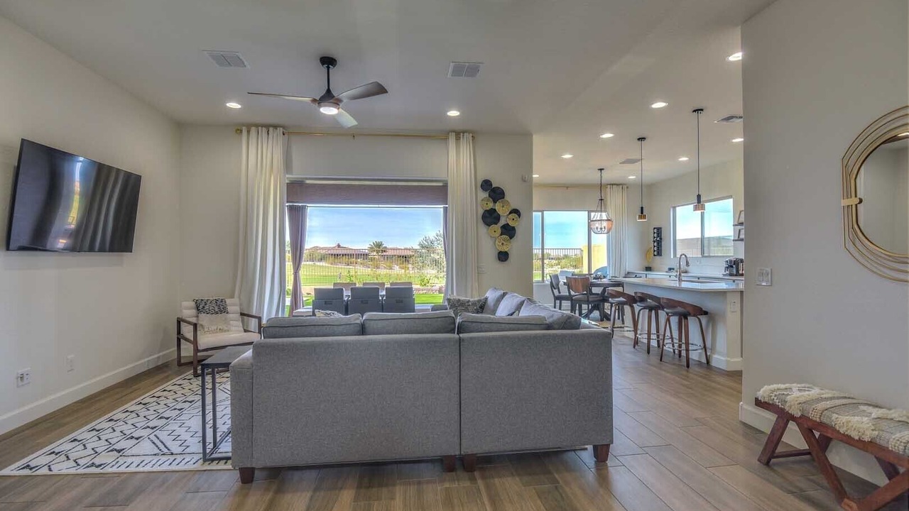 Photo of Livingroom in Estrella Mountain Ranch