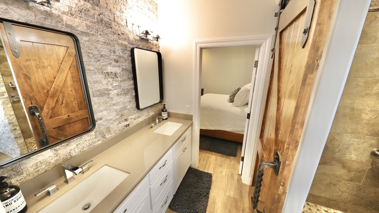 Photo of Bathroom in South Redlands