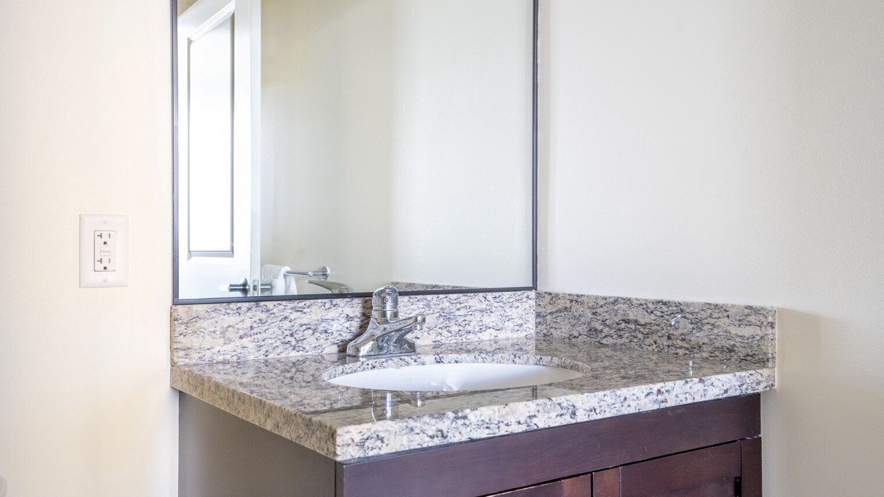 Photo of Bathroom in Evergreen Park