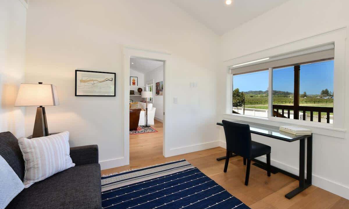 Photo of Livingroom in Healdsburg
