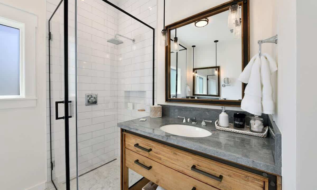 Photo of Bathroom in Healdsburg