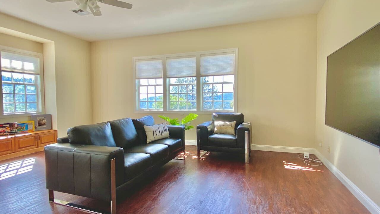 Photo of Livingroom in Coarsegold