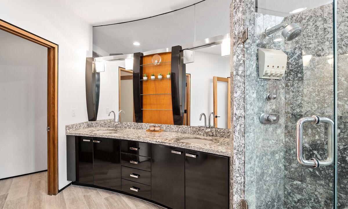 Photo of Bathroom in Del Mar Heights
