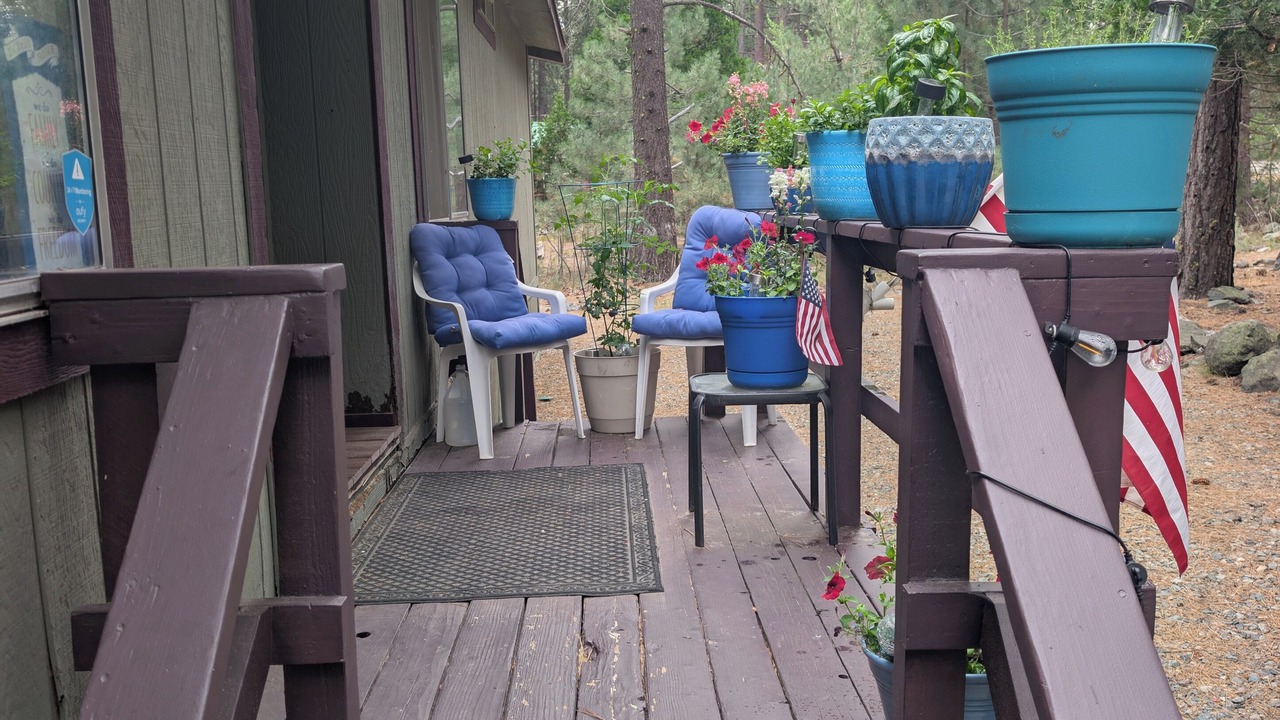Photo of Patio Balcony in Graeagle