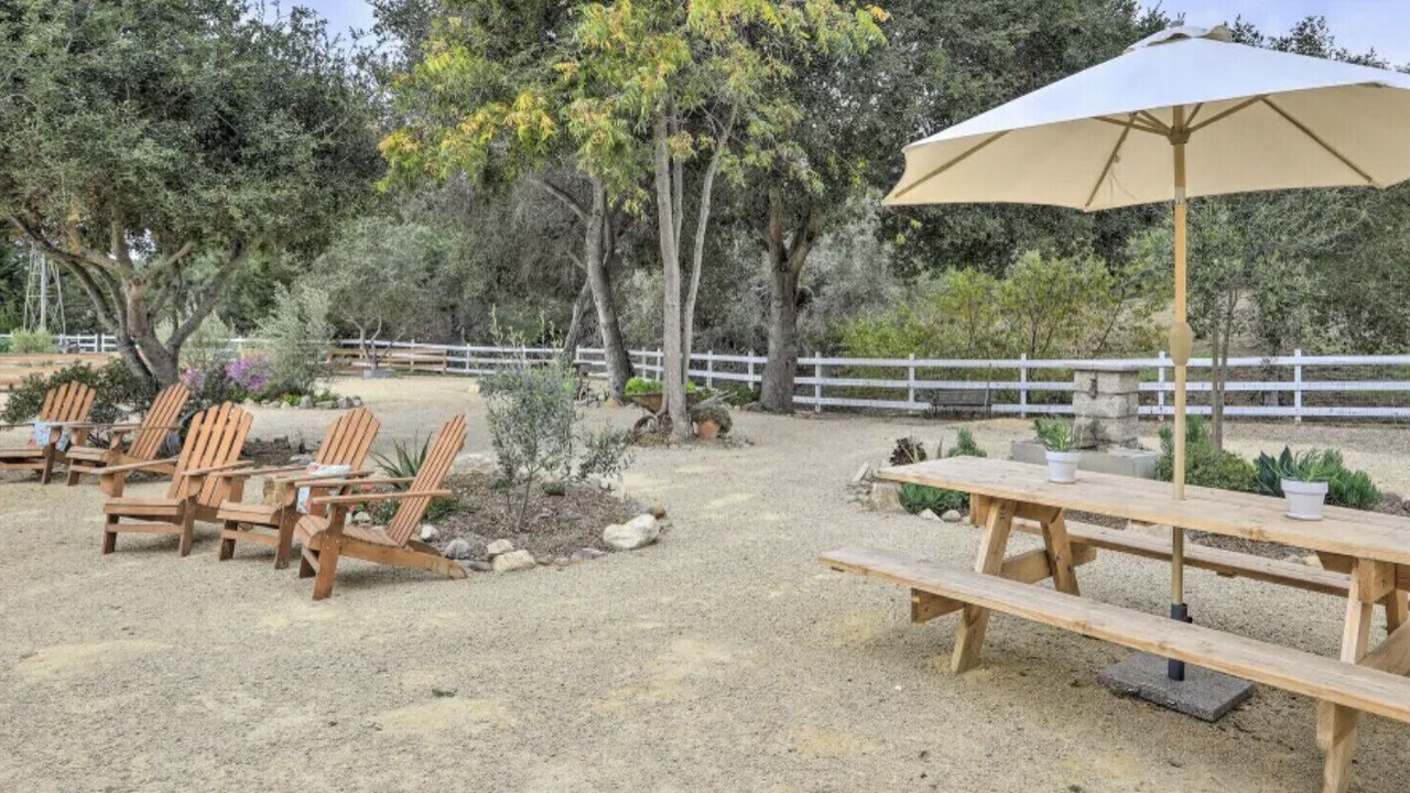 Photo of Outdoor in Callender