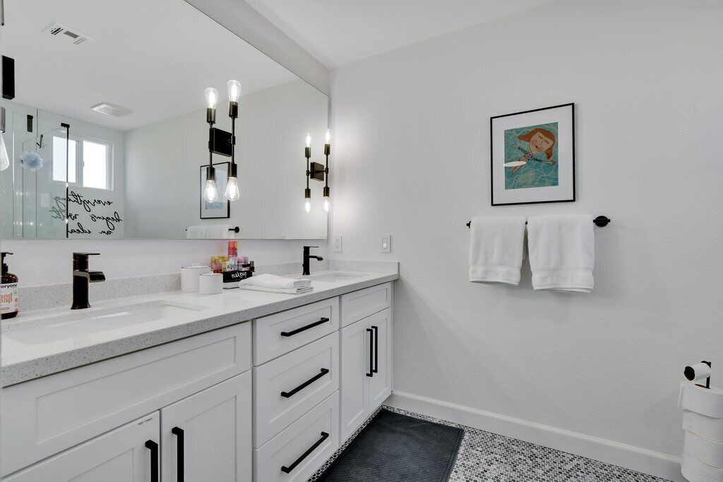 Photo of Bathroom in La Quinta Cove