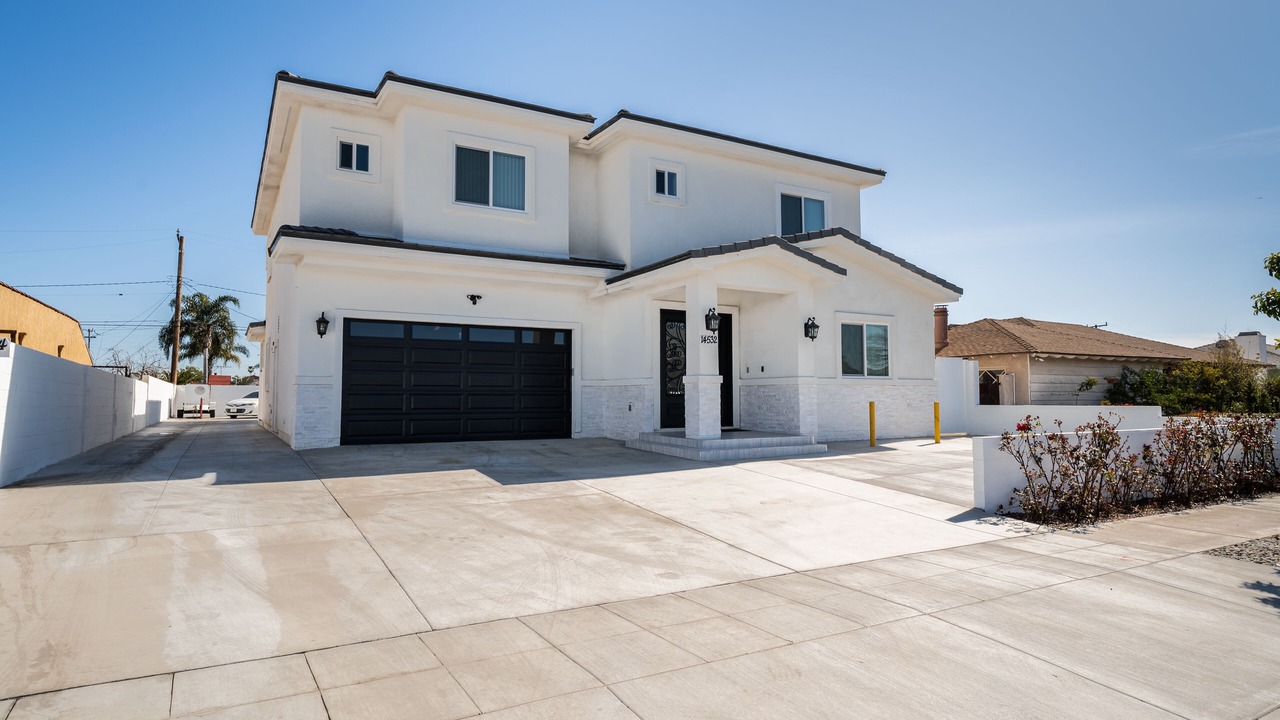 Photo of Outdoor in Midway City