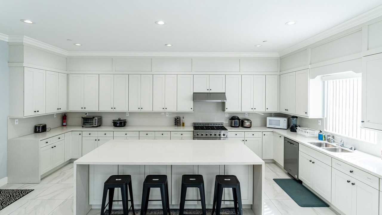 Photo of Kitchen in Midway City