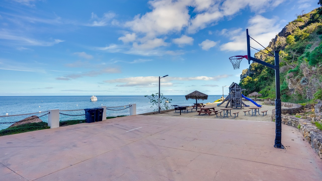 Photo of Outdoor in Avalon