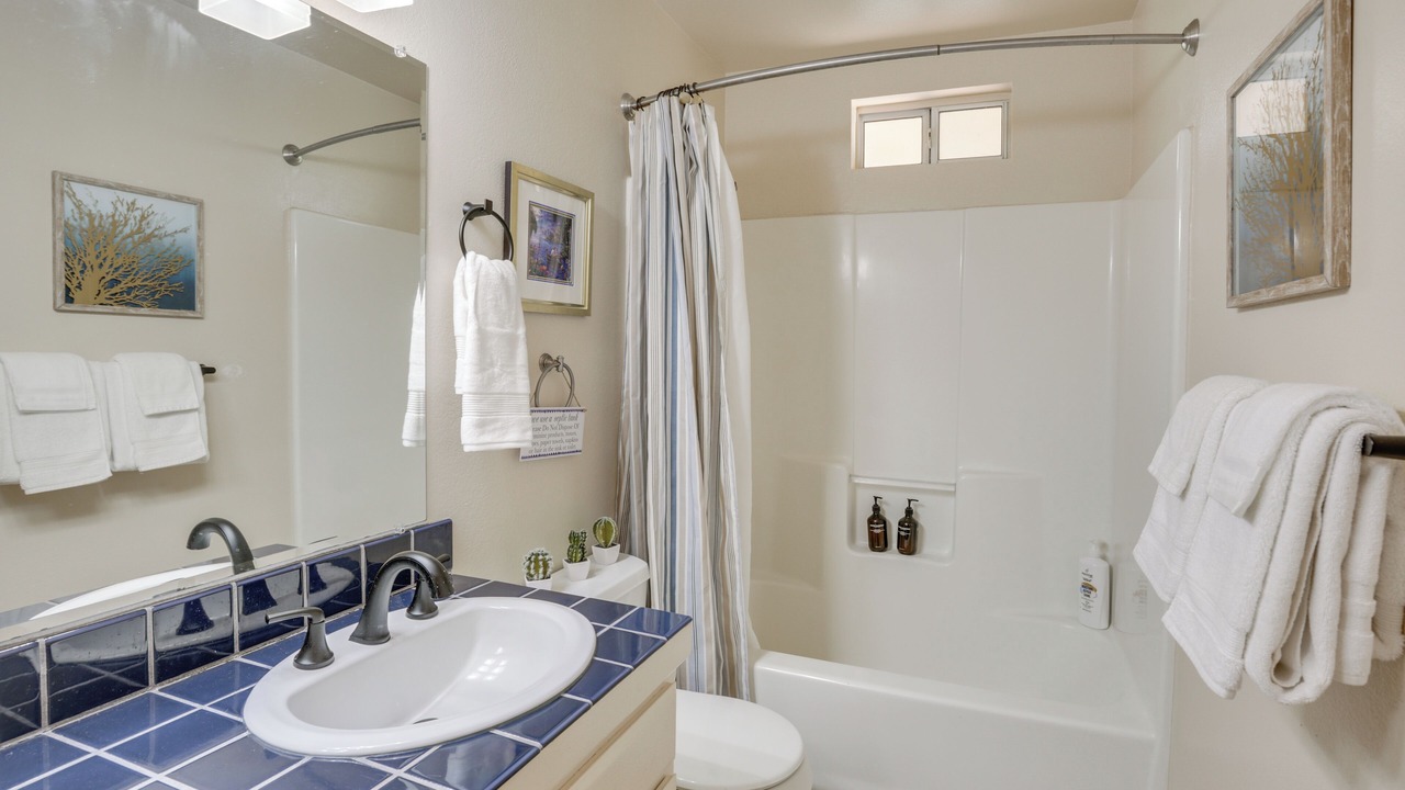 Photo of Bathroom in Rainbow CDP
