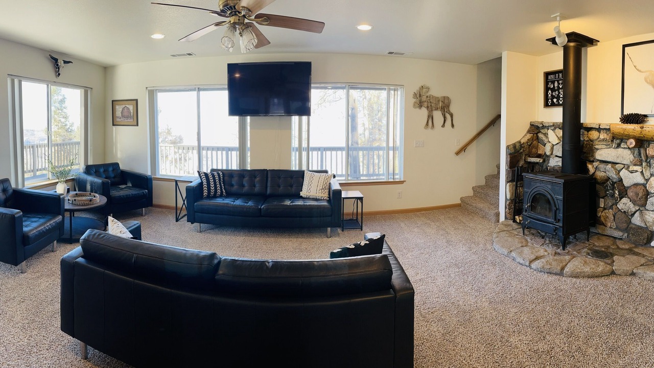 Photo of Livingroom in Dogwood Mountain