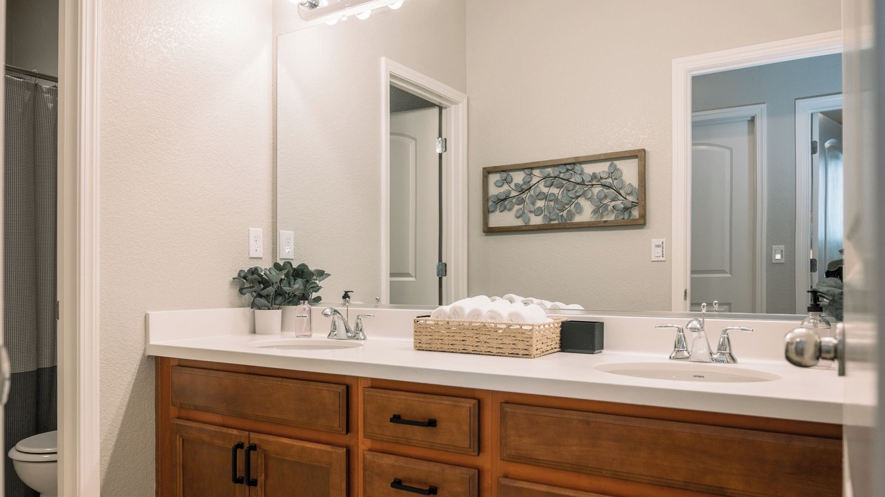 Photo of Bathroom in Lathrop