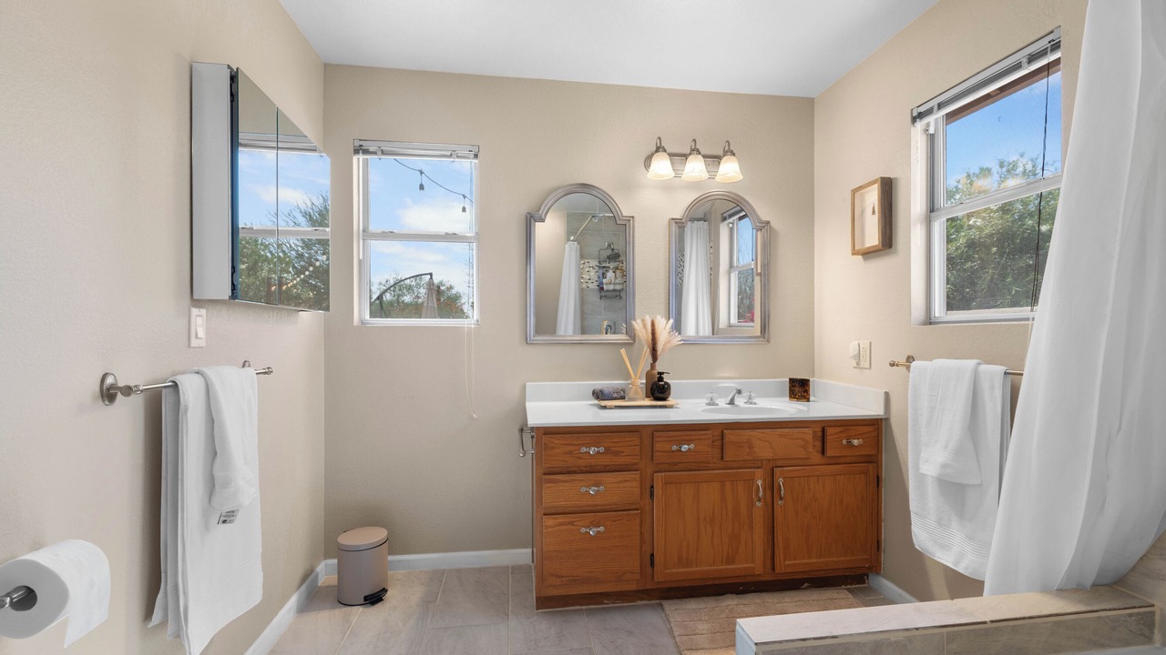 Photo of Bathroom in Foothills
