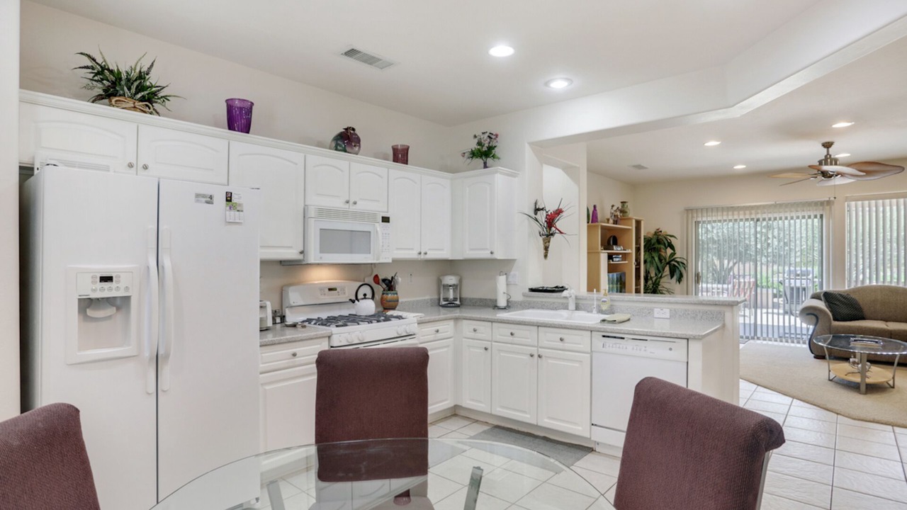 Photo of Kitchen in Surprise