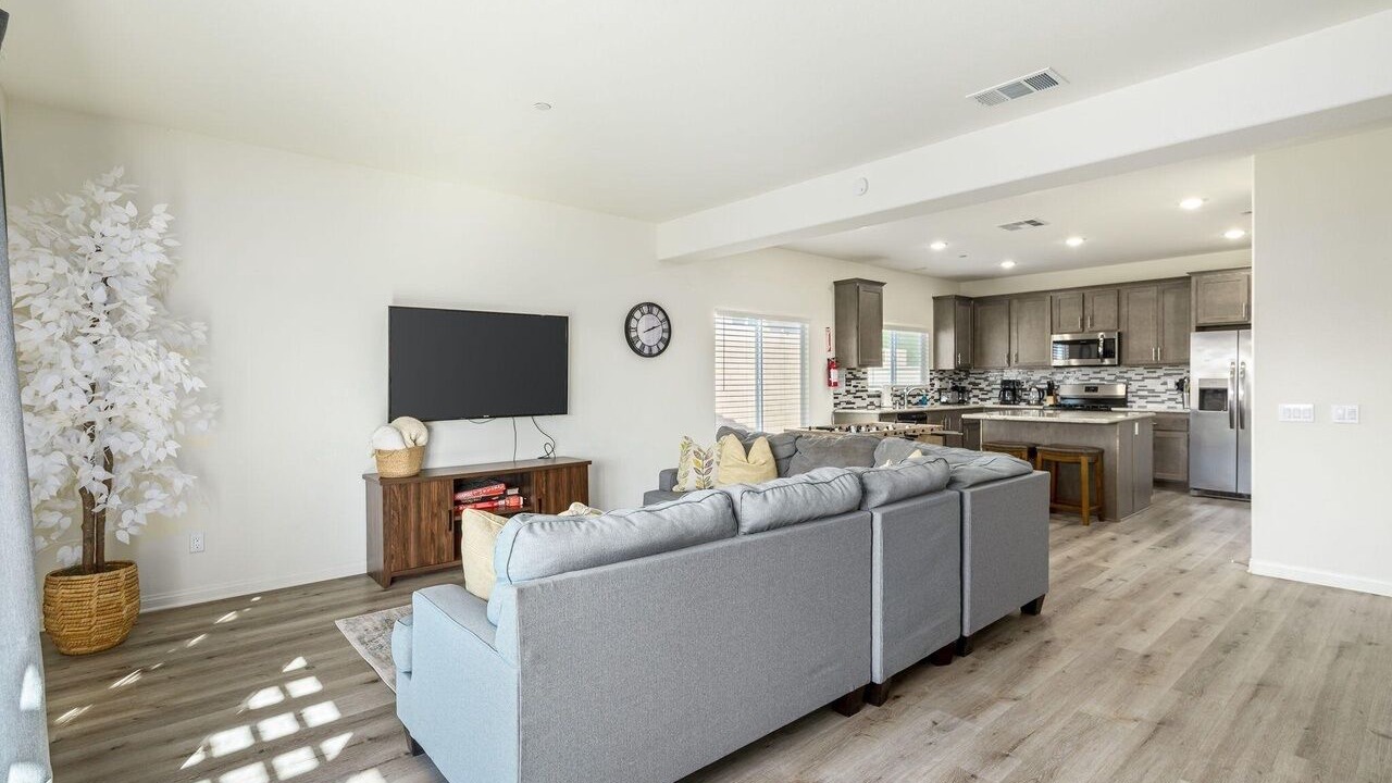 Photo of Livingroom in Desert Hot Springs