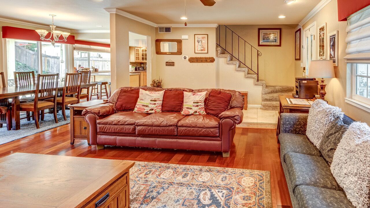 Photo of Livingroom in Benicia