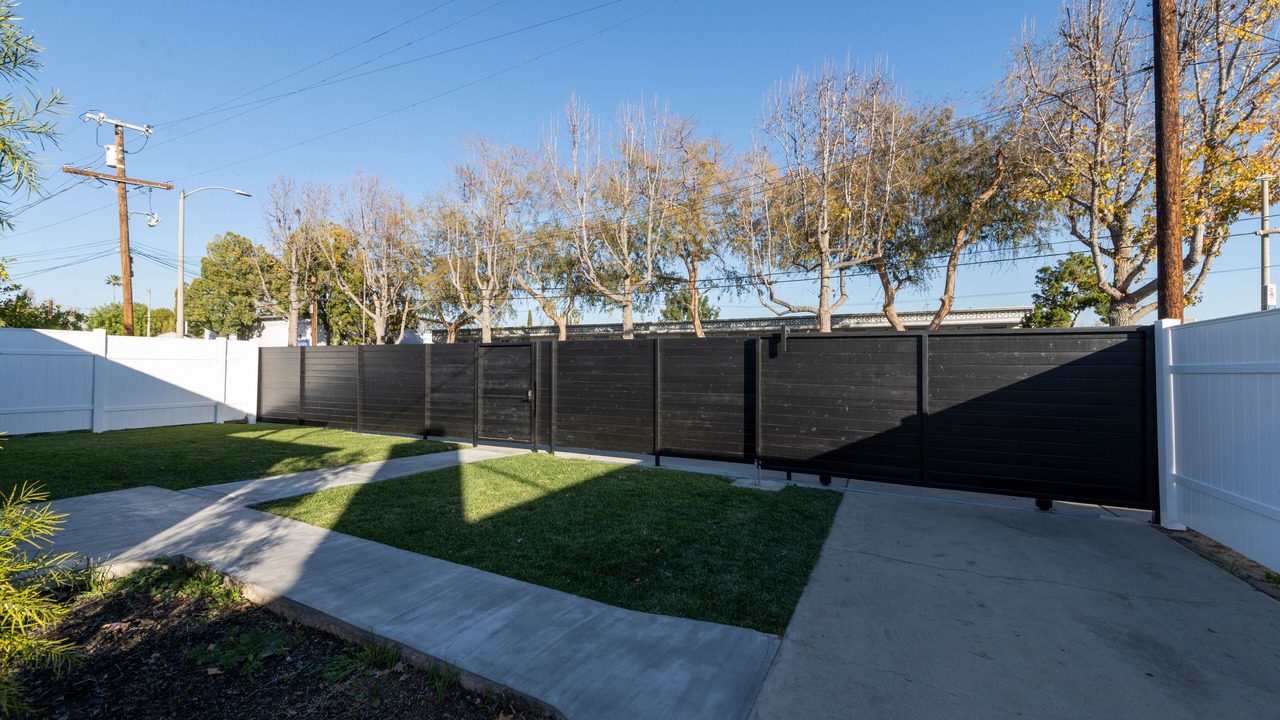 Photo of Outdoor in Van Nuys