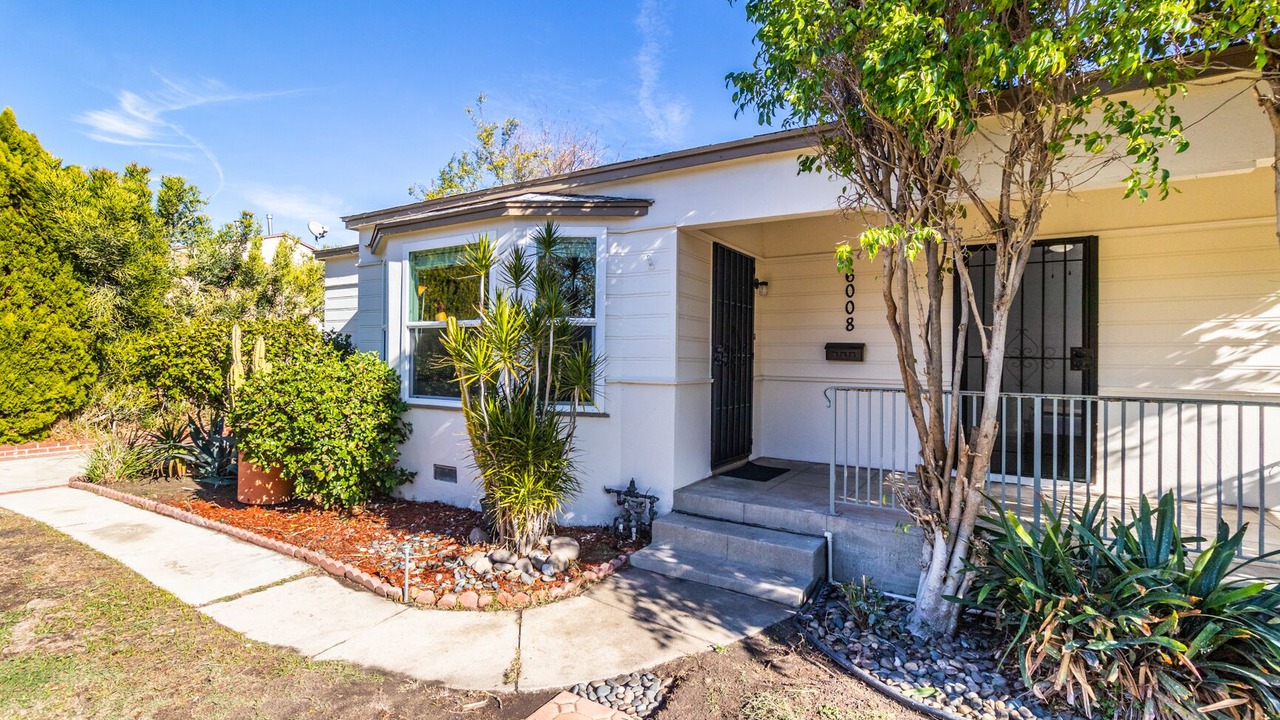 Photo of Outdoor in North Hollywood