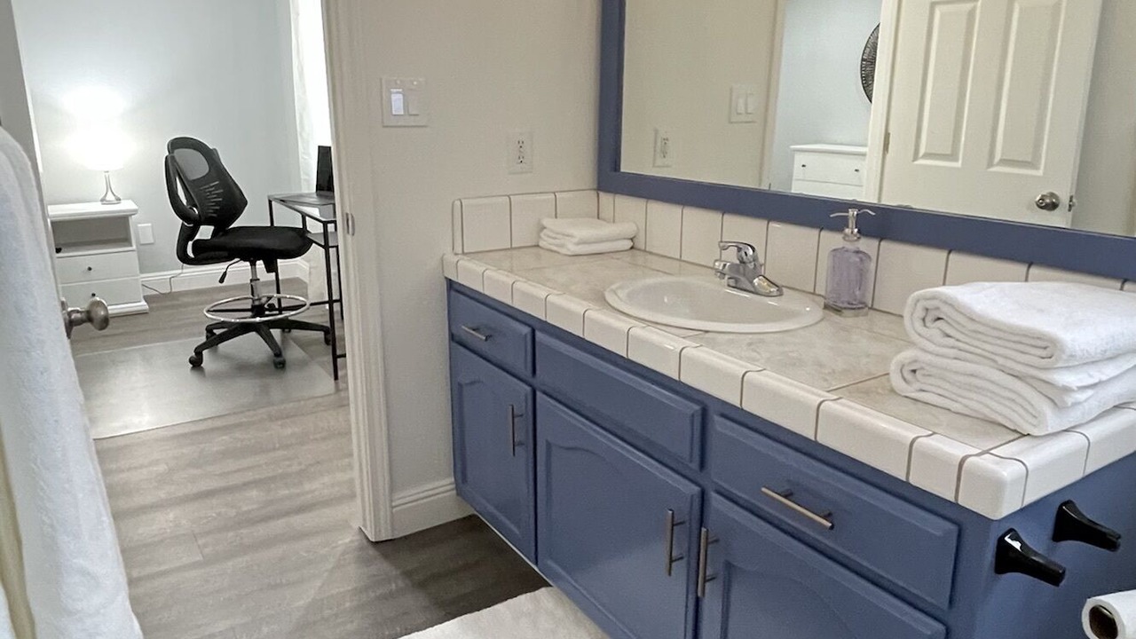 Photo of Bathroom in Pumpkin Center