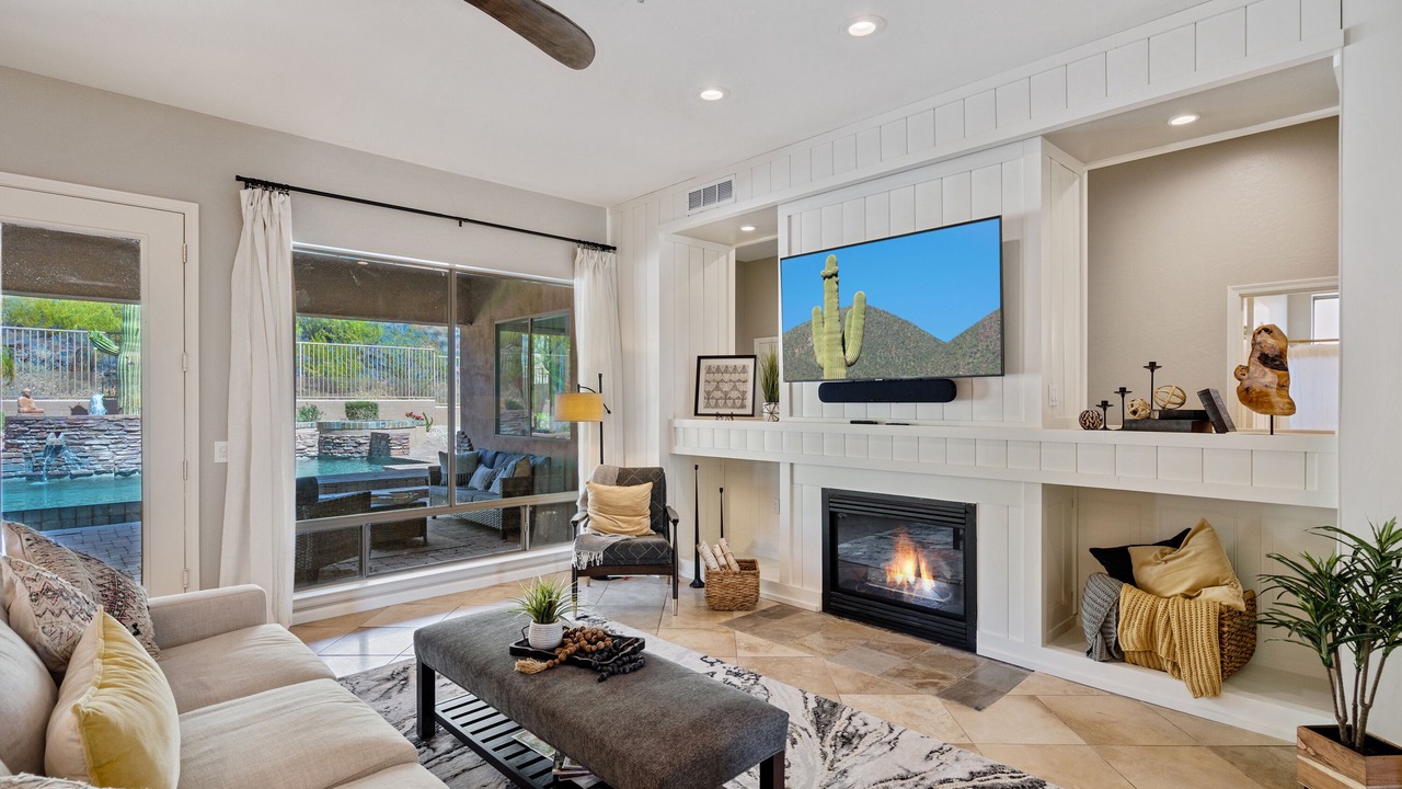 Photo of Livingroom in Paloma Paseo