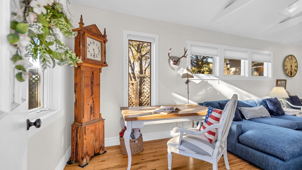 Photo of Livingroom in Prescott