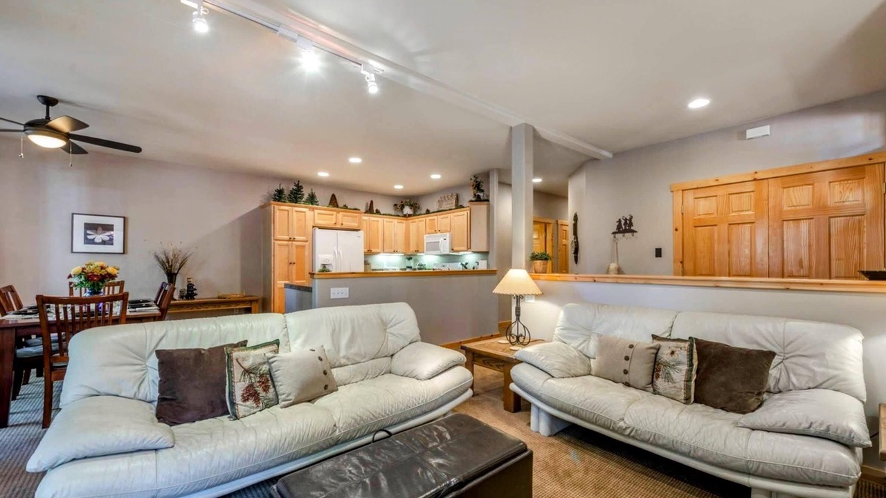 Photo of Livingroom in Truckee