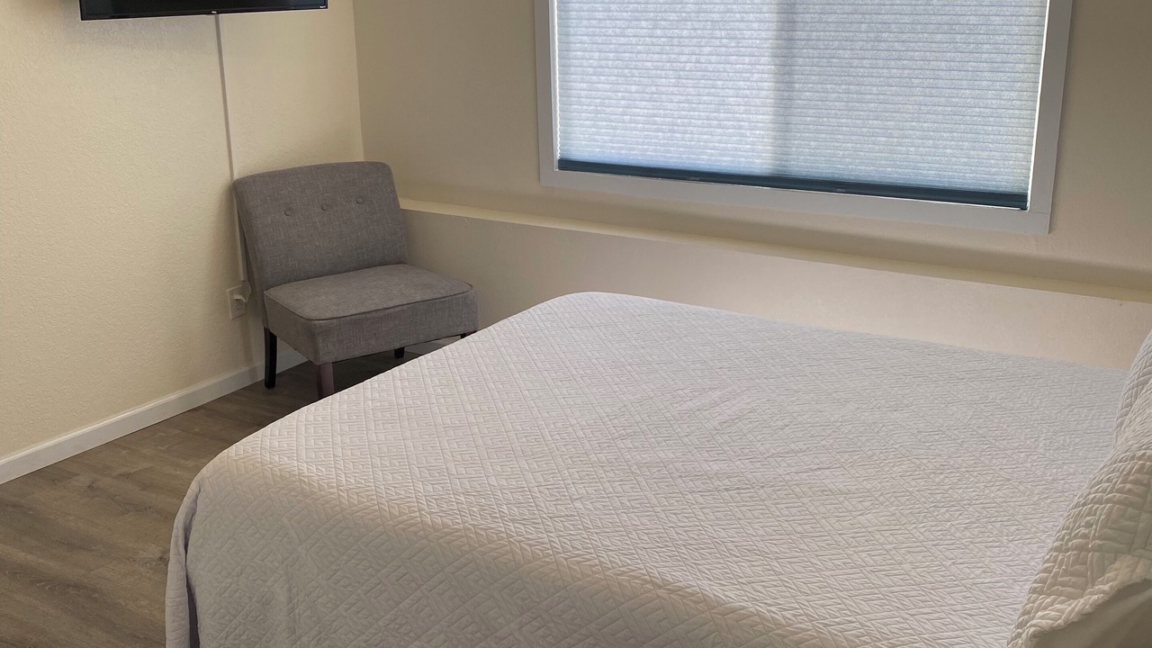 Photo of Bedroom in Crescent City
