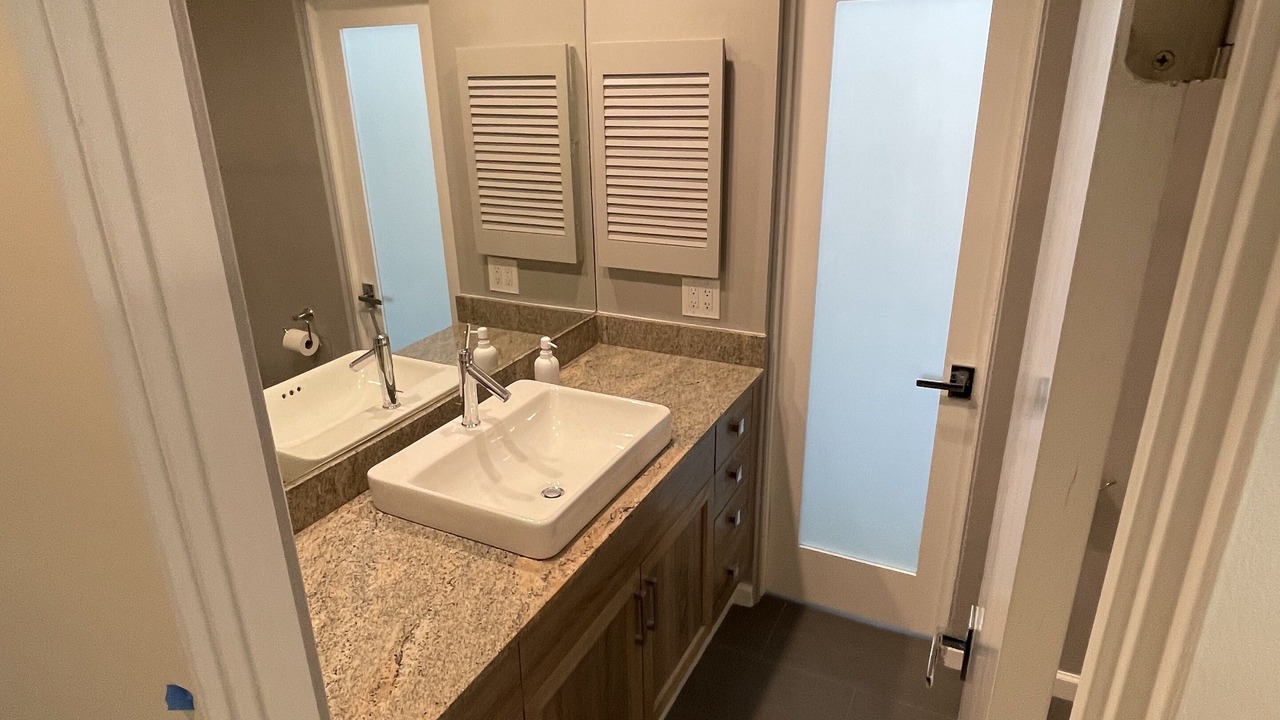 Photo of Bathroom in Araby