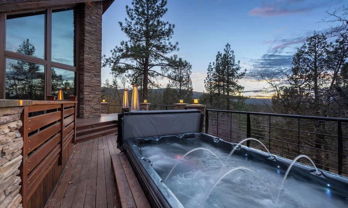 Photo of Patio Balcony in Upper Moonridge