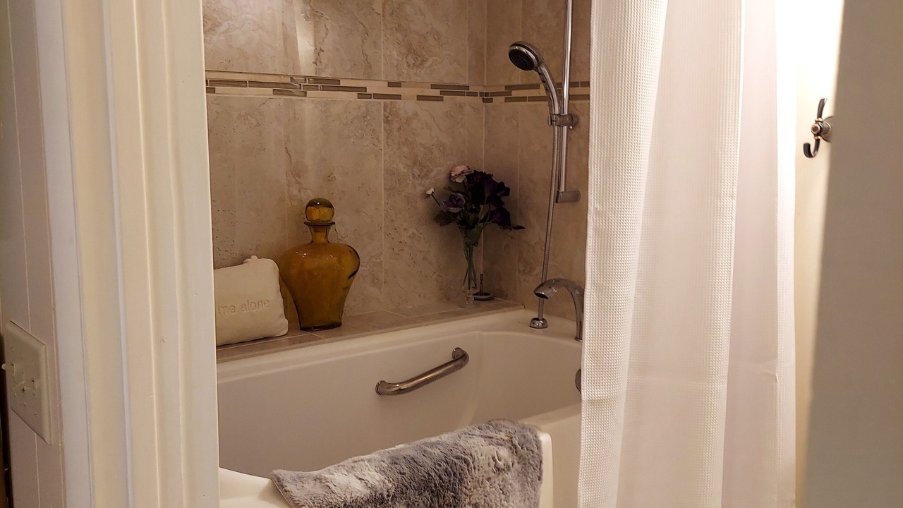 Photo of Bathroom in Ponderosa Park