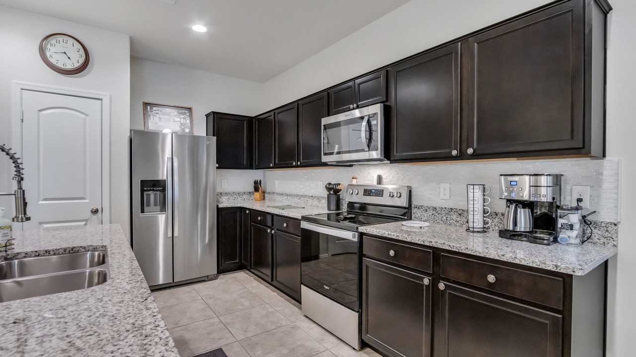Photo of Kitchen in Magma Ranch