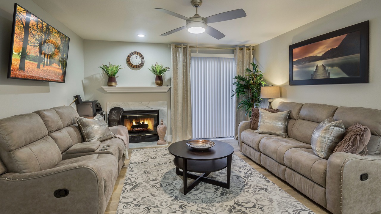 Photo of Livingroom in Roseville