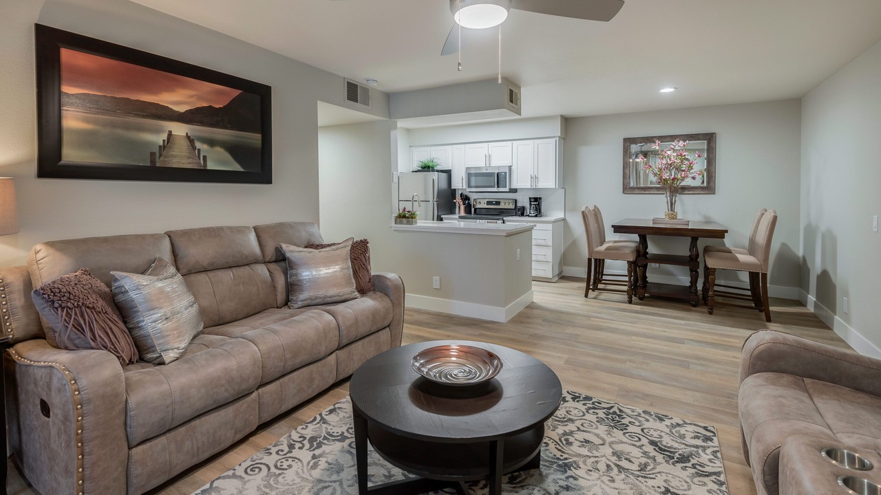 Photo of Livingroom in Roseville