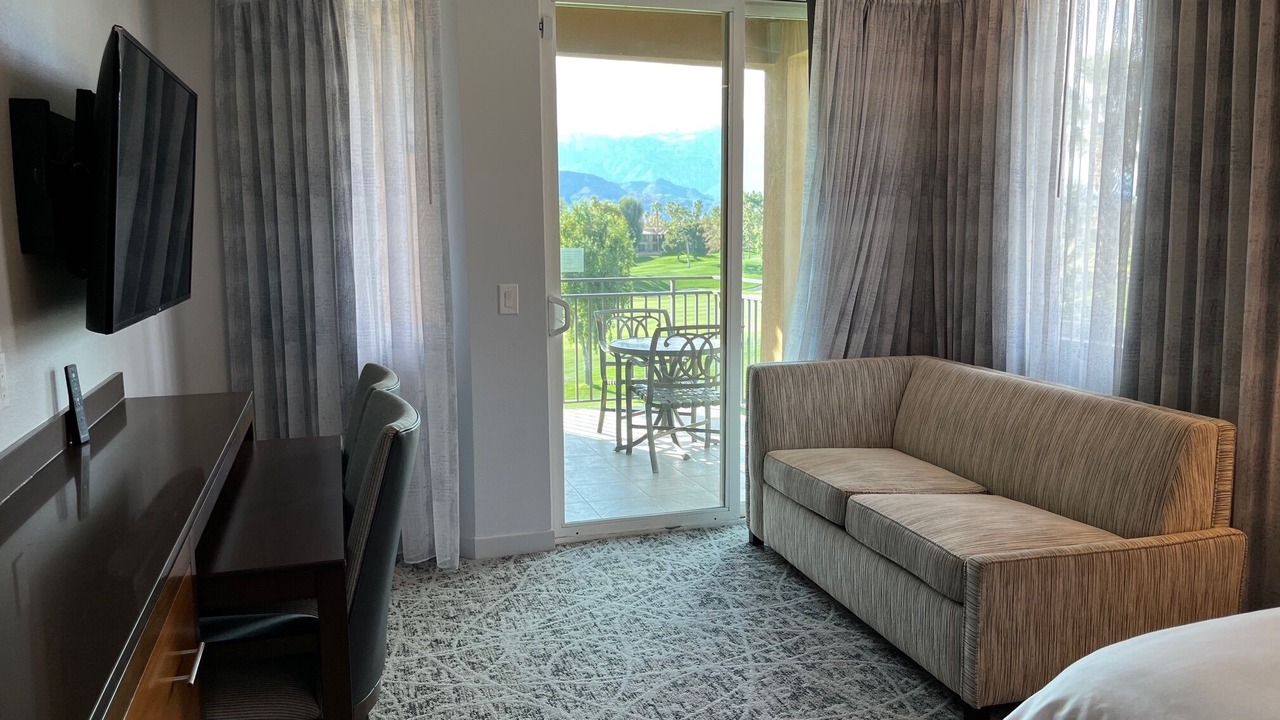 Photo of Livingroom in Palm Desert