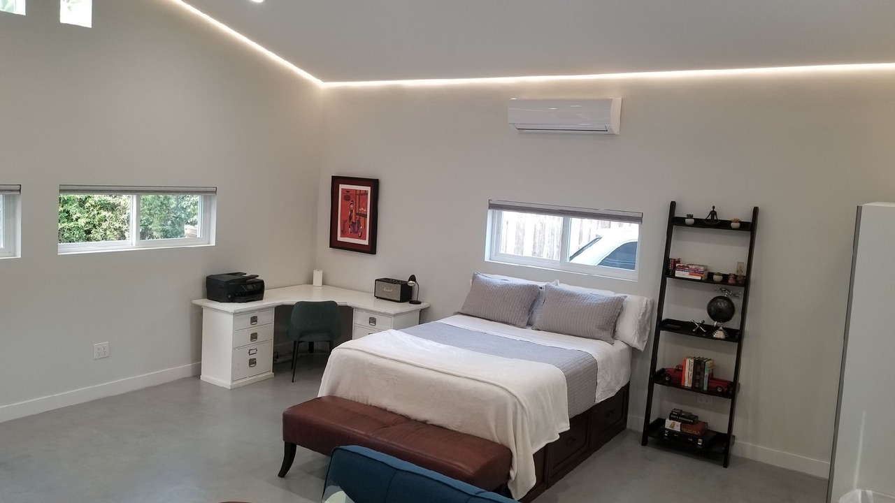 Photo of Bedroom in Los Angeles County