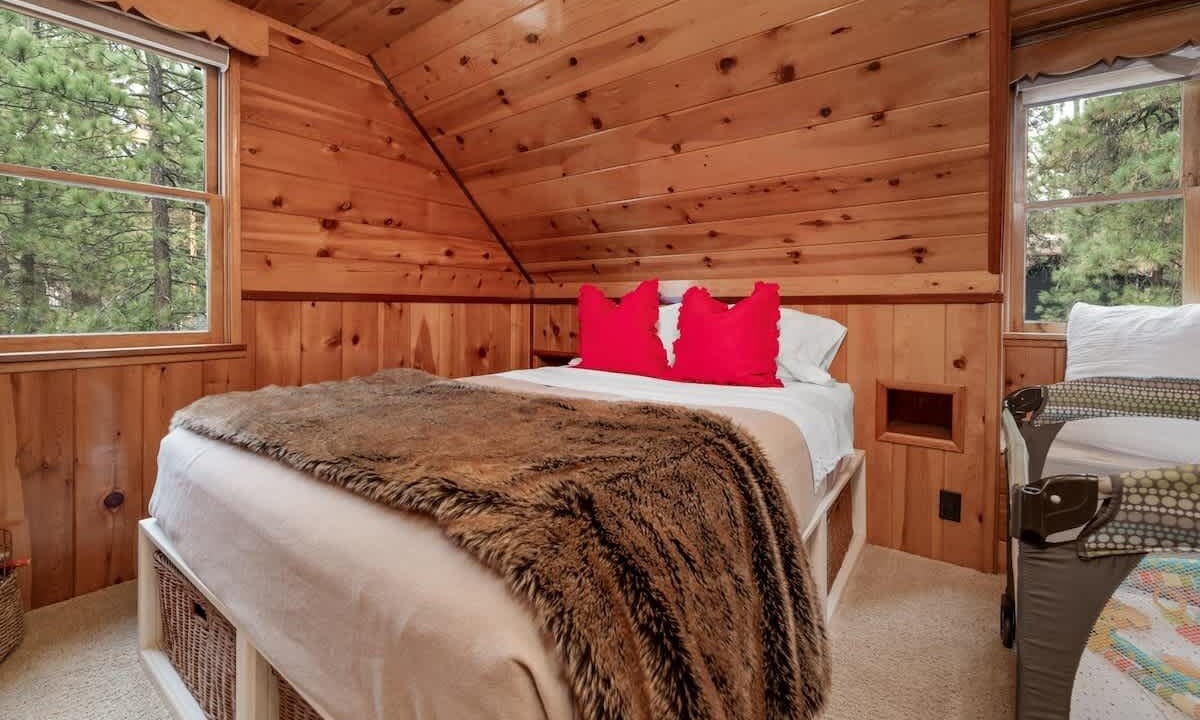 Photo of Bedroom in Boulder Bay
