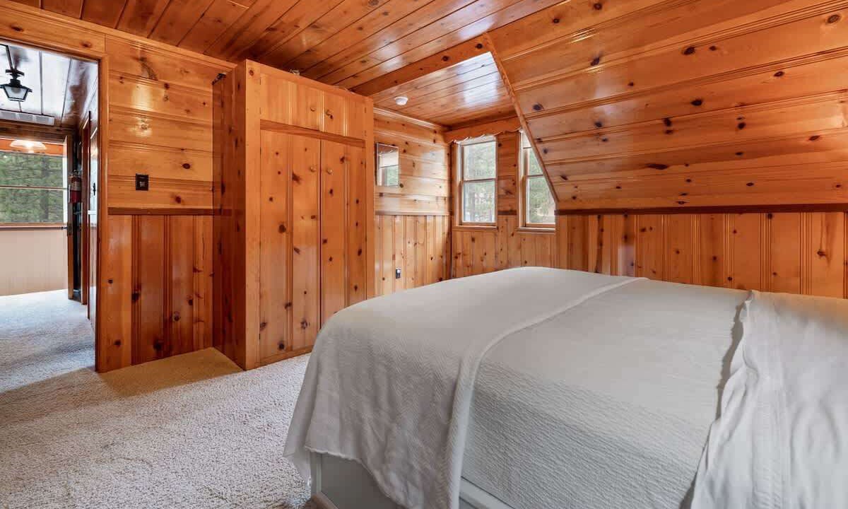 Photo of Bedroom in Boulder Bay