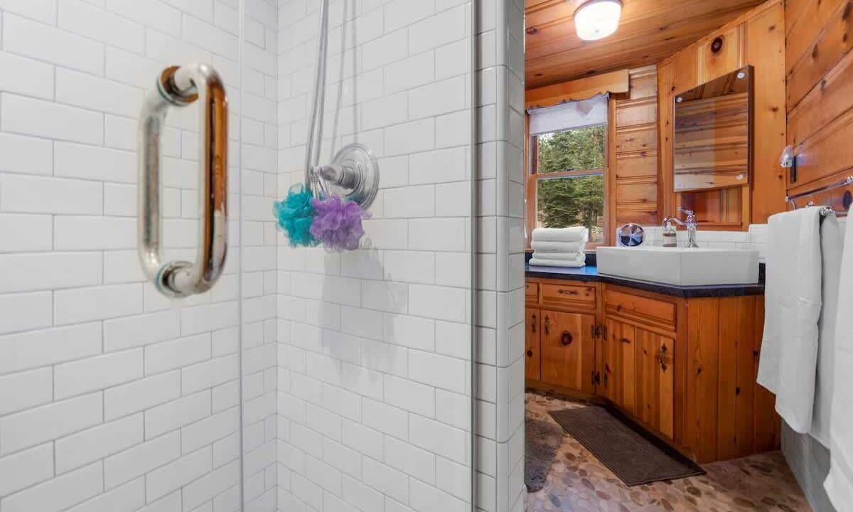 Photo of Bathroom in Boulder Bay