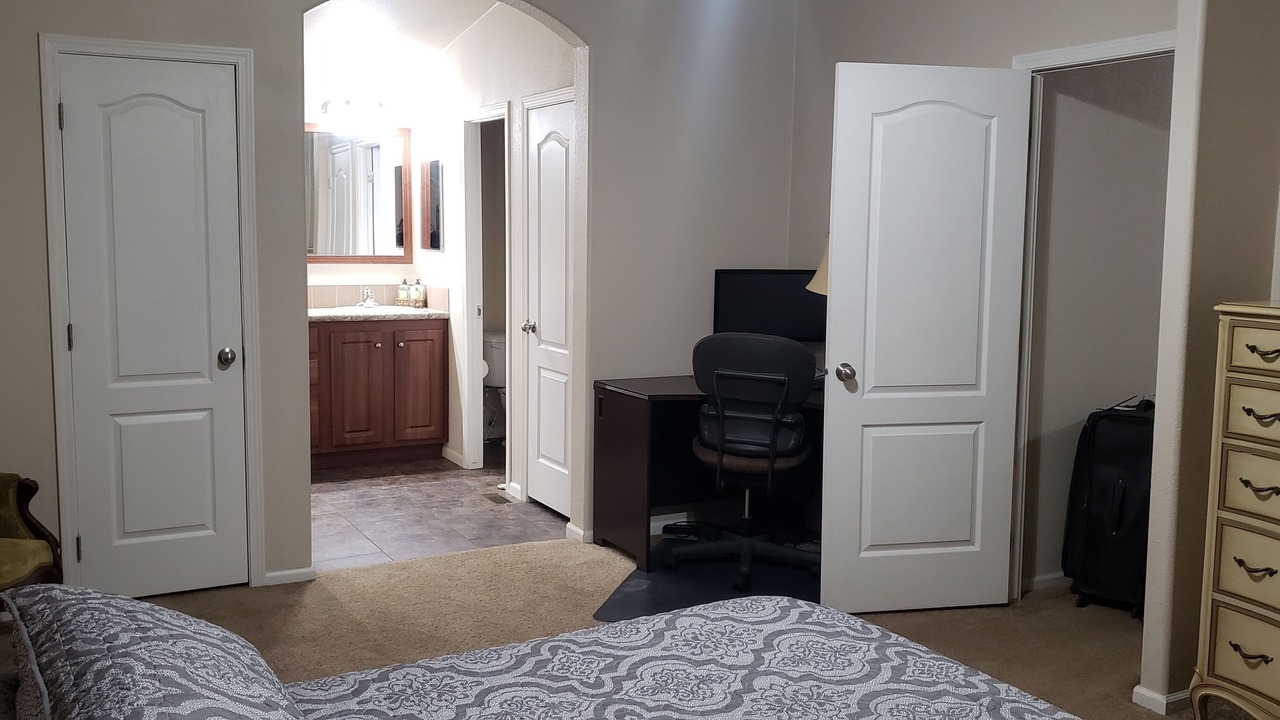 Photo of Bedroom in Rimrock