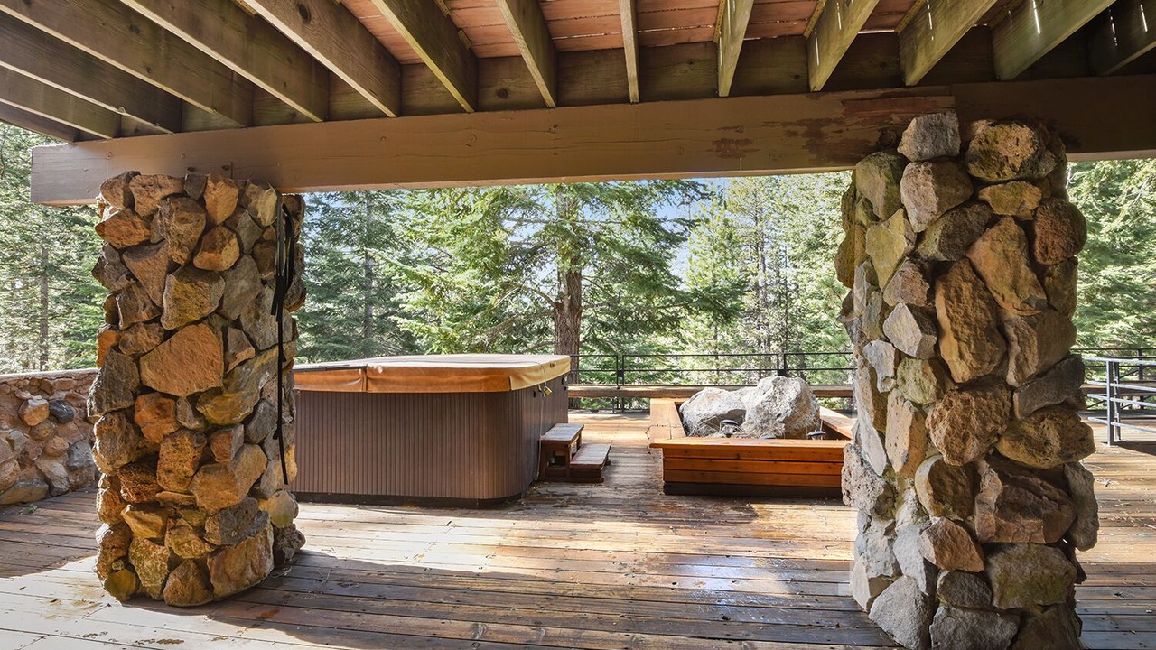 Photo of Patio Balcony in Truckee