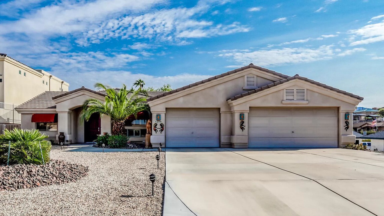 Photo of Bedroom in Lake Havasu City