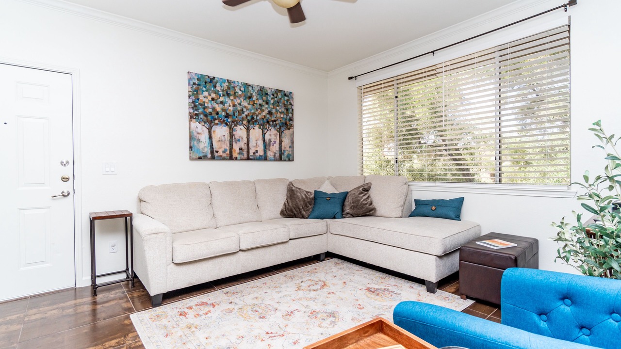 Photo of Bedroom in Paradise Valley Village