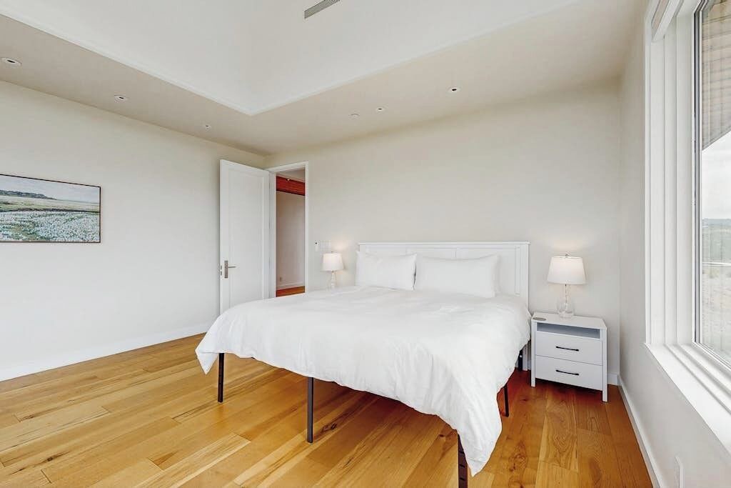 Photo of Bedroom in Calistoga